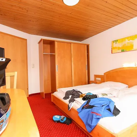 Heli's Bed and Breakfast 4*