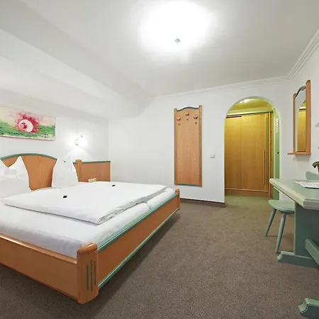 Bed & Breakfast Heli's B&B