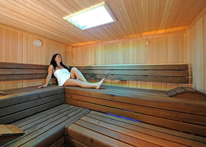 Heli's 3* ザールバッハ・ヒンターグレム